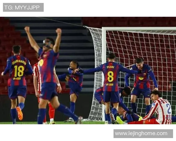 巴萨友谊赛惊险逆转那不勒斯四比三引发转会热议