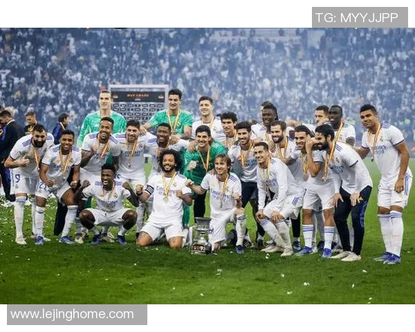 国王杯激战巴萨与阿森纳2-2平神扑瞬间引发全场狂欢战术解析