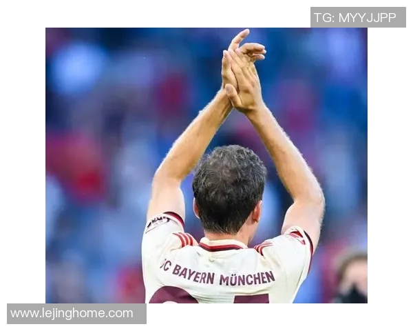 世界杯激战AC米兰与拜仁鏖战至平局绝杀瞬间引发全场狂欢点评