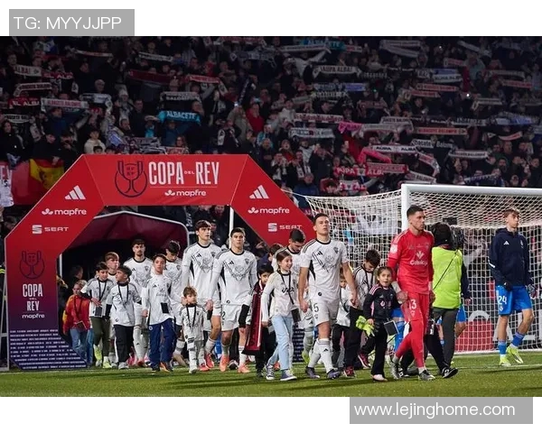 国王杯激战平局皇马与巴萨鏖战90分钟乌龙球成焦点解析