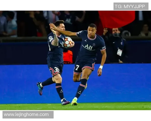 利物浦友谊赛大胜国米五球狂潮乌龙球引发全场热烈反响与战术分析